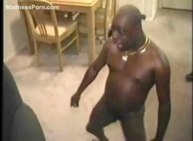 Midget Big Dick Porn Captions - Famous midget Beetlejuice ramming his cock in a white slut in a cheap hotel  room - MadnessPorn Extrem Sex