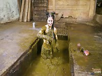 Kaitlyn Katsaros Aliens In The Manure Channel