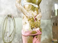 Kyra Sex First Experience with Cowshit